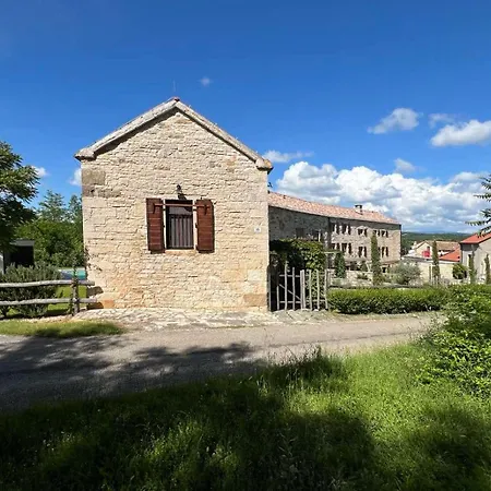 Villa Martincici With Large Pool *