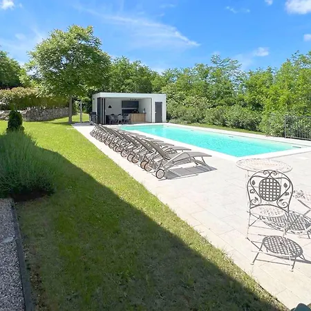 Villa Martincici With Large Pool *