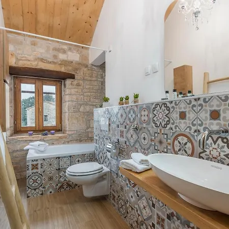Martincici With Large Pool Villa Grožnjan